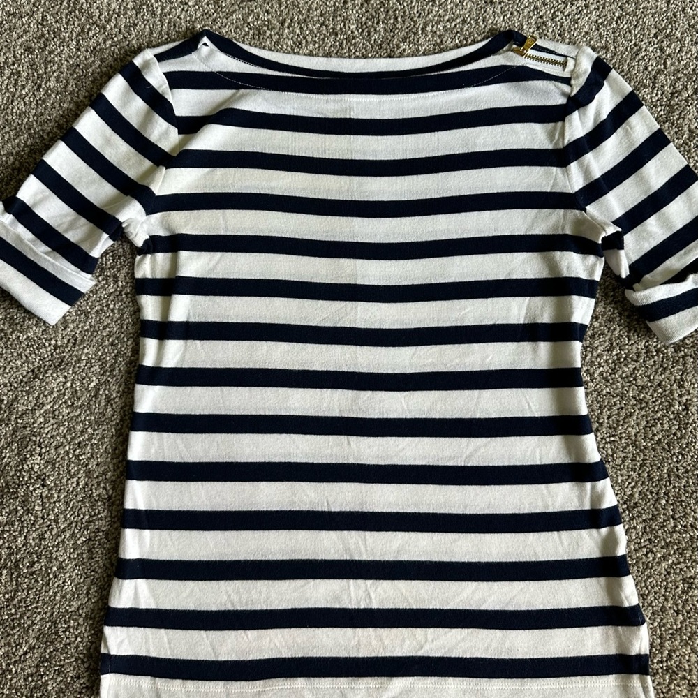 Cute top!
